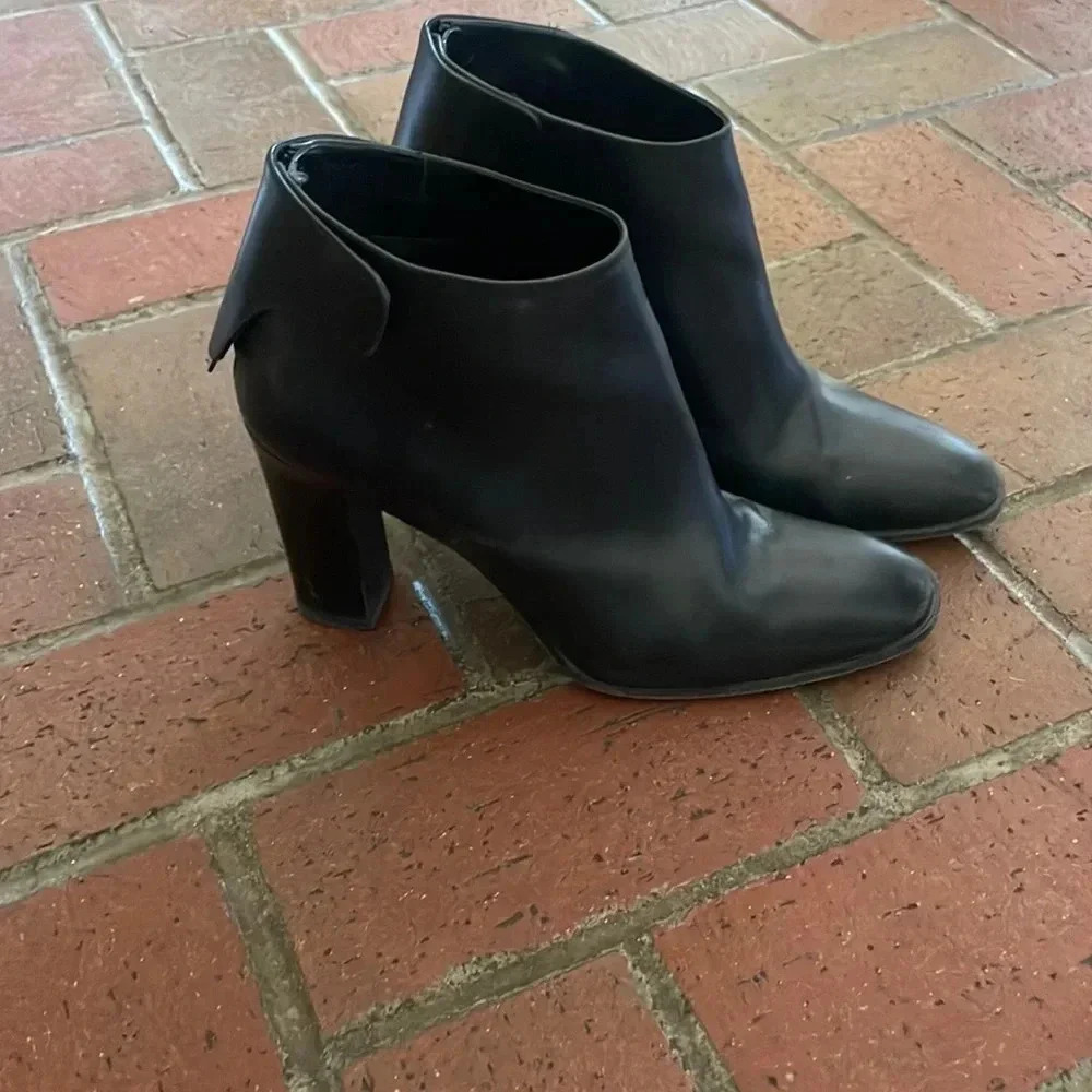 Black via spiga Booties 9